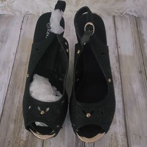 Size 6.5 Black wedges with gold embellishments